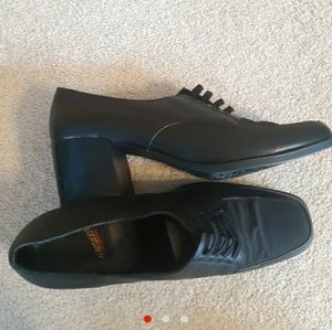 Vintage 90s chunky heel